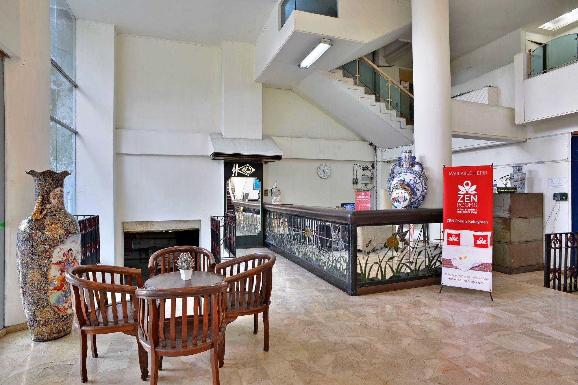 Reddoorz Plus Near Kebayoran Baru Blok S Jacarta Exterior foto