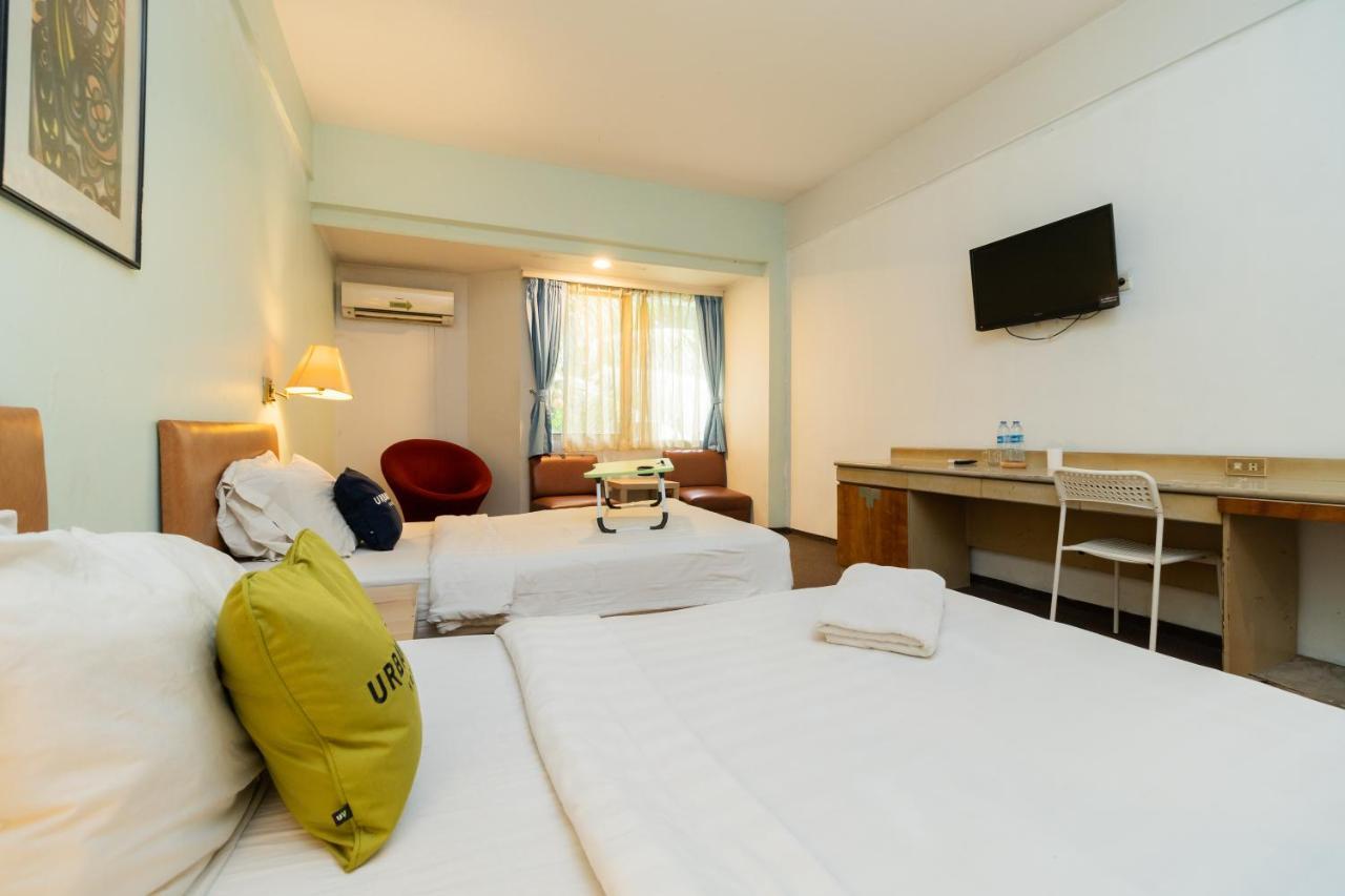 Reddoorz Plus Near Kebayoran Baru Blok S Jacarta Exterior foto