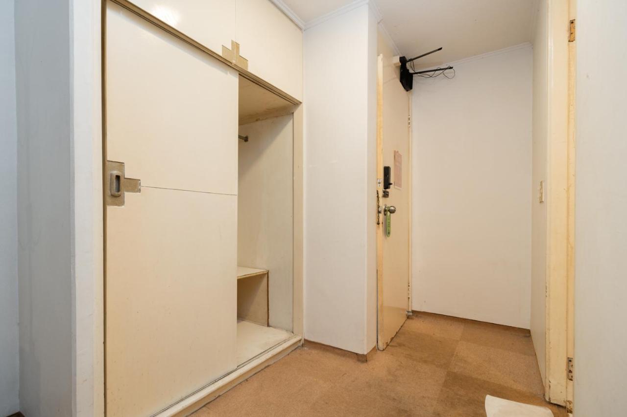 Reddoorz Plus Near Kebayoran Baru Blok S Jacarta Exterior foto