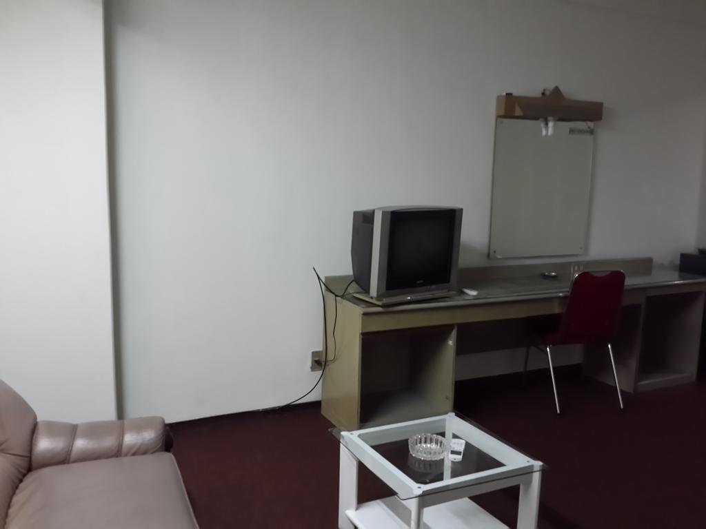 Reddoorz Plus Near Kebayoran Baru Blok S Jacarta Quarto foto
